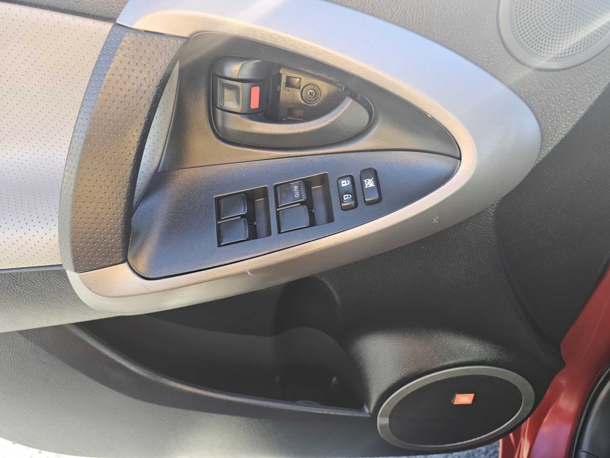 2008 Toyota RAV4 Limited - Photo 12