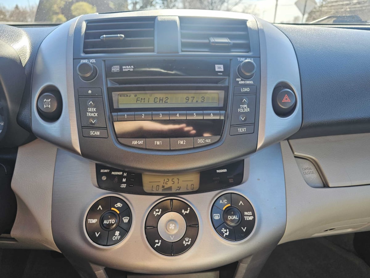 2008 Toyota RAV4 Limited - Photo 15