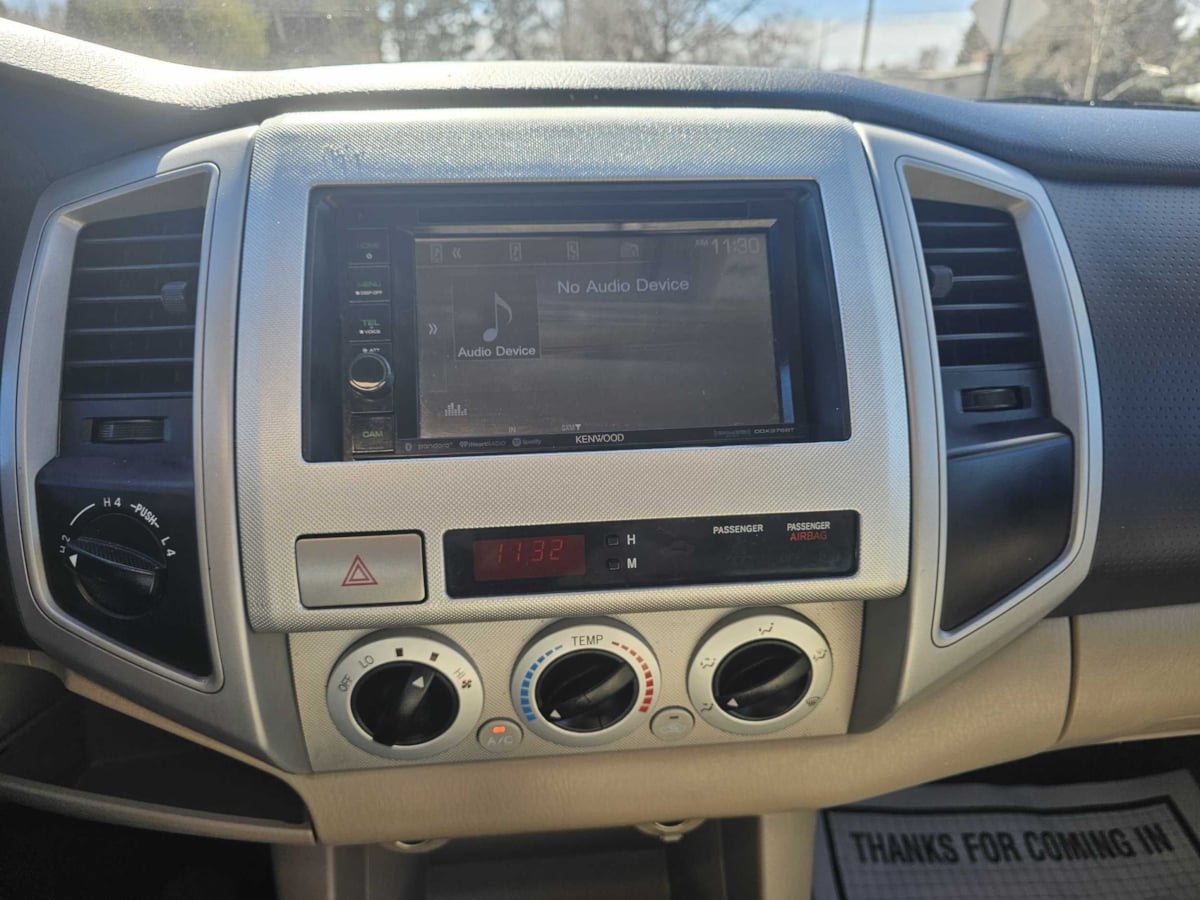 2006 Toyota Tacoma Base - Photo 17