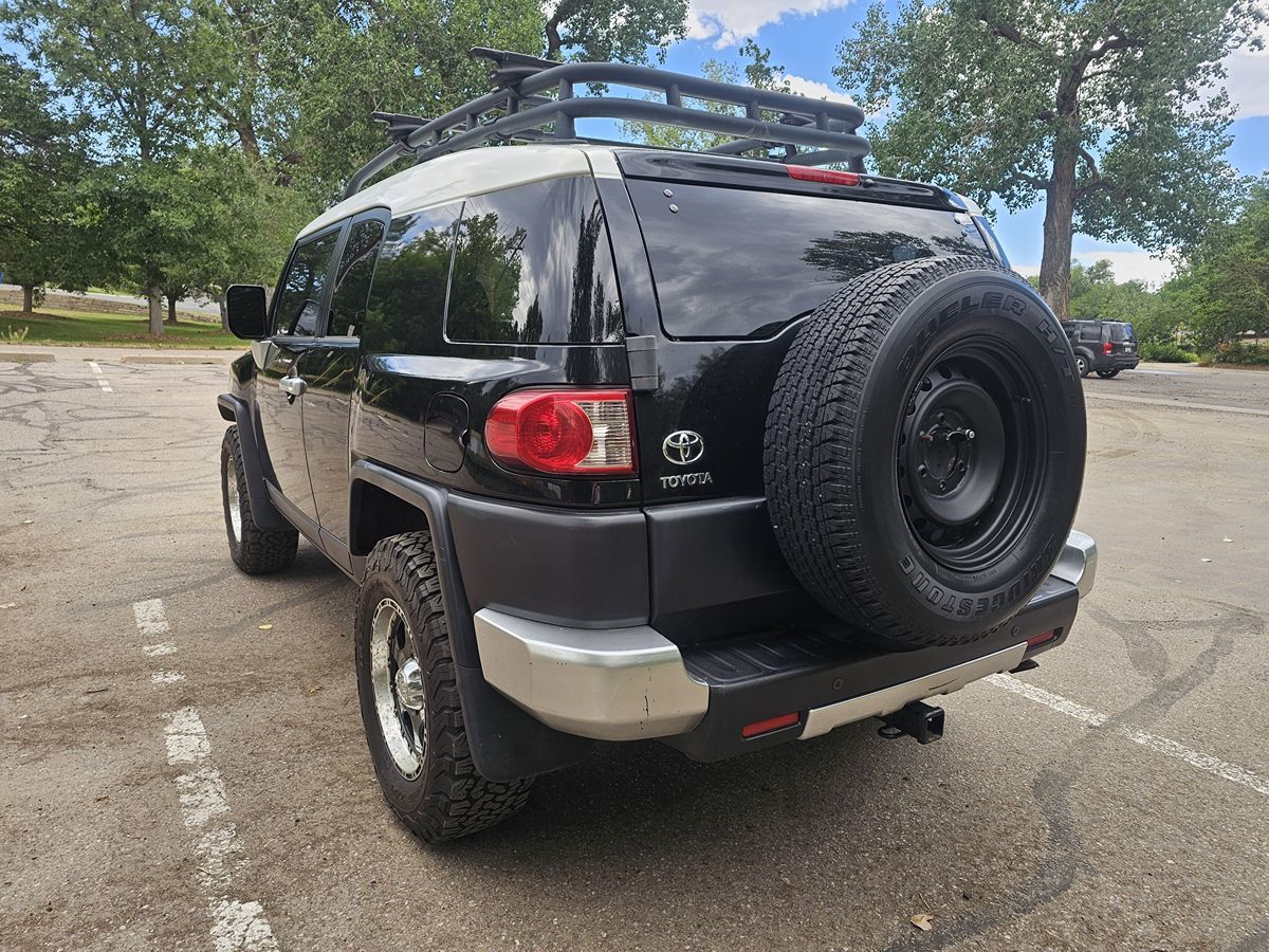2007 Toyota FJ Cruiser Base - Photo 3
