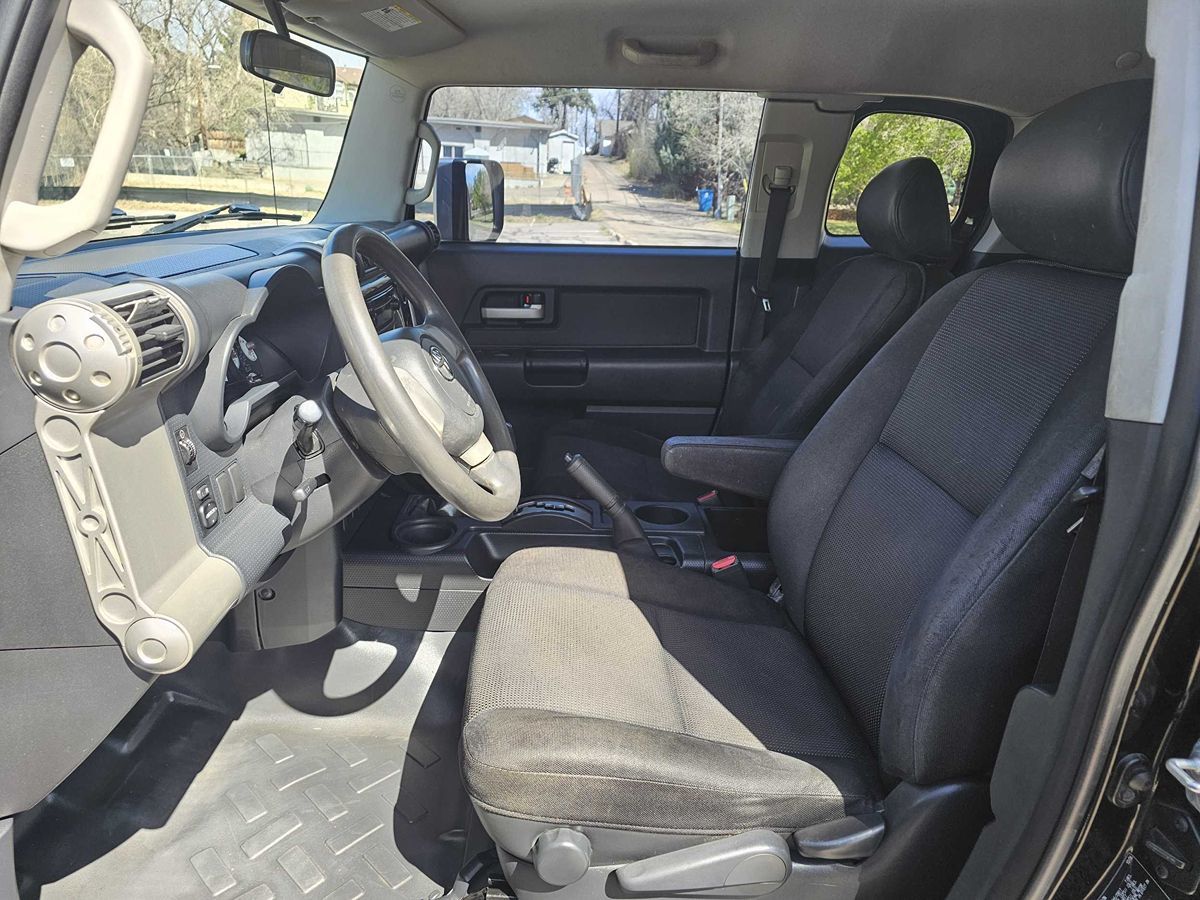 2007 Toyota FJ Cruiser Base - Photo 9