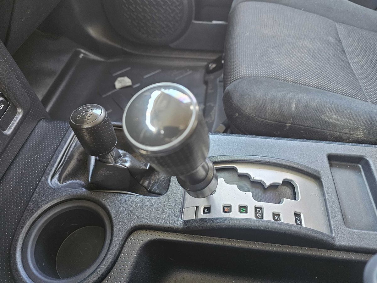 2007 Toyota FJ Cruiser Base - Photo 18