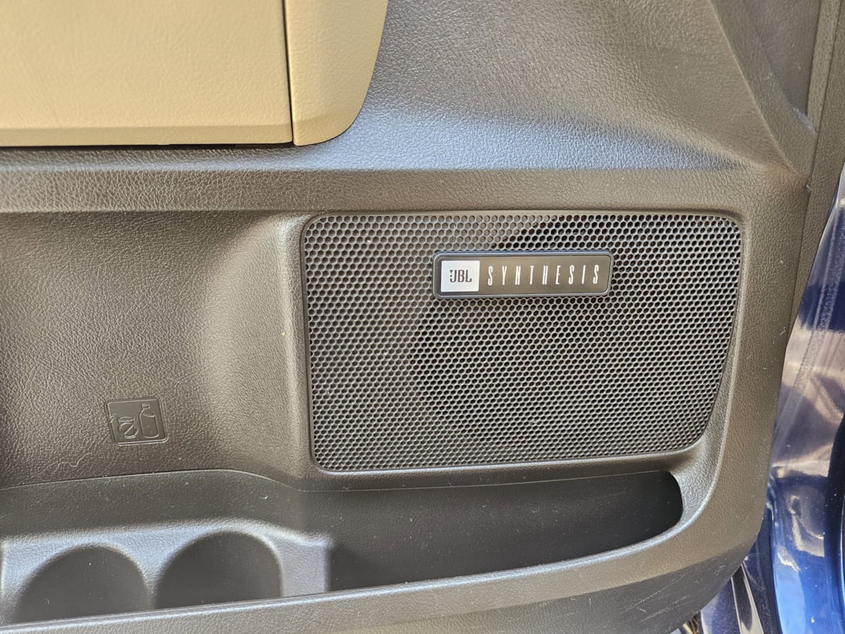 Toyota Sequoia photo 14