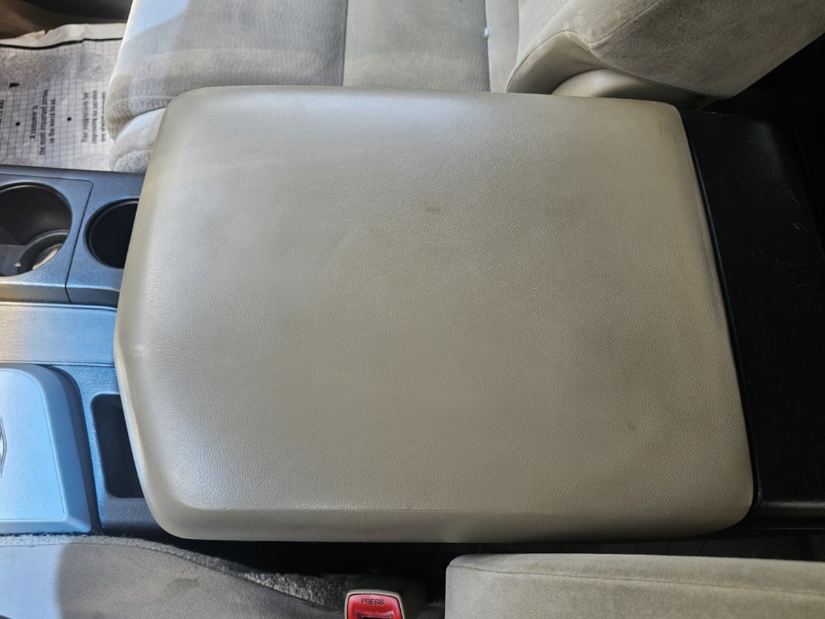 Toyota Sequoia photo 21