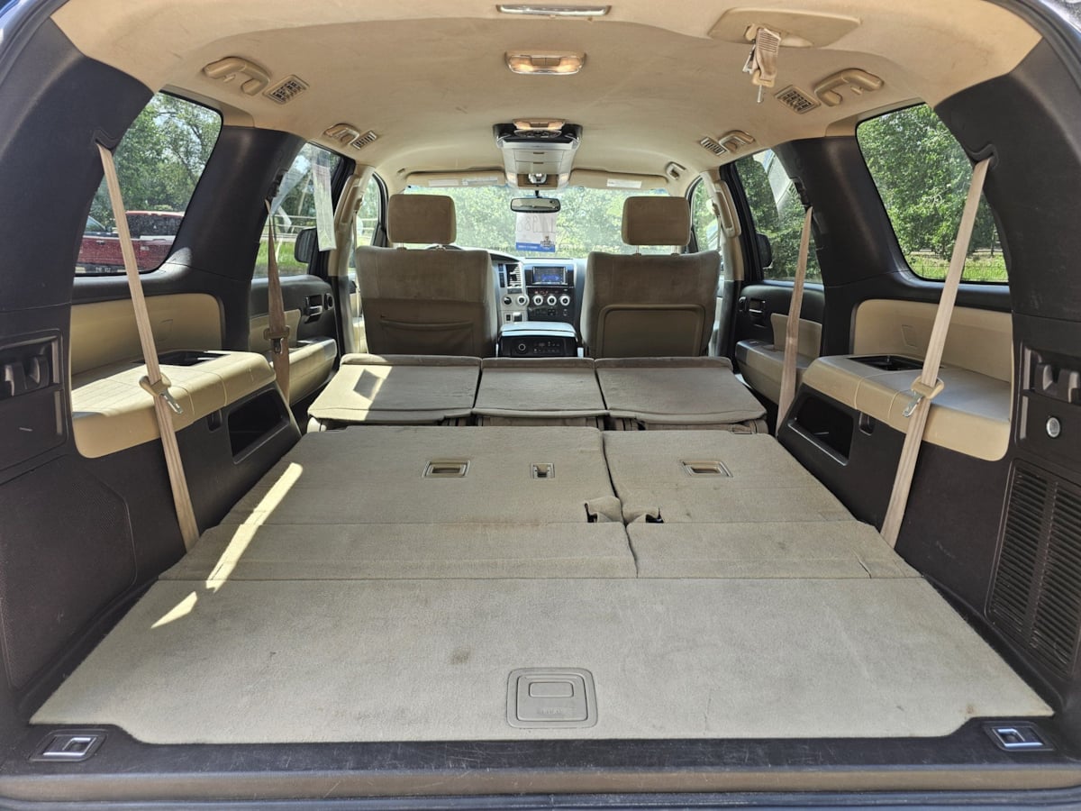 Toyota Sequoia photo 37