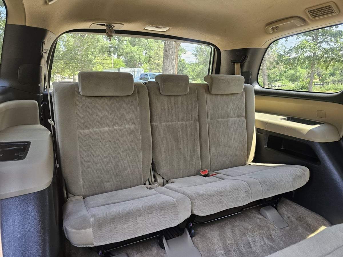 Toyota Sequoia photo 40