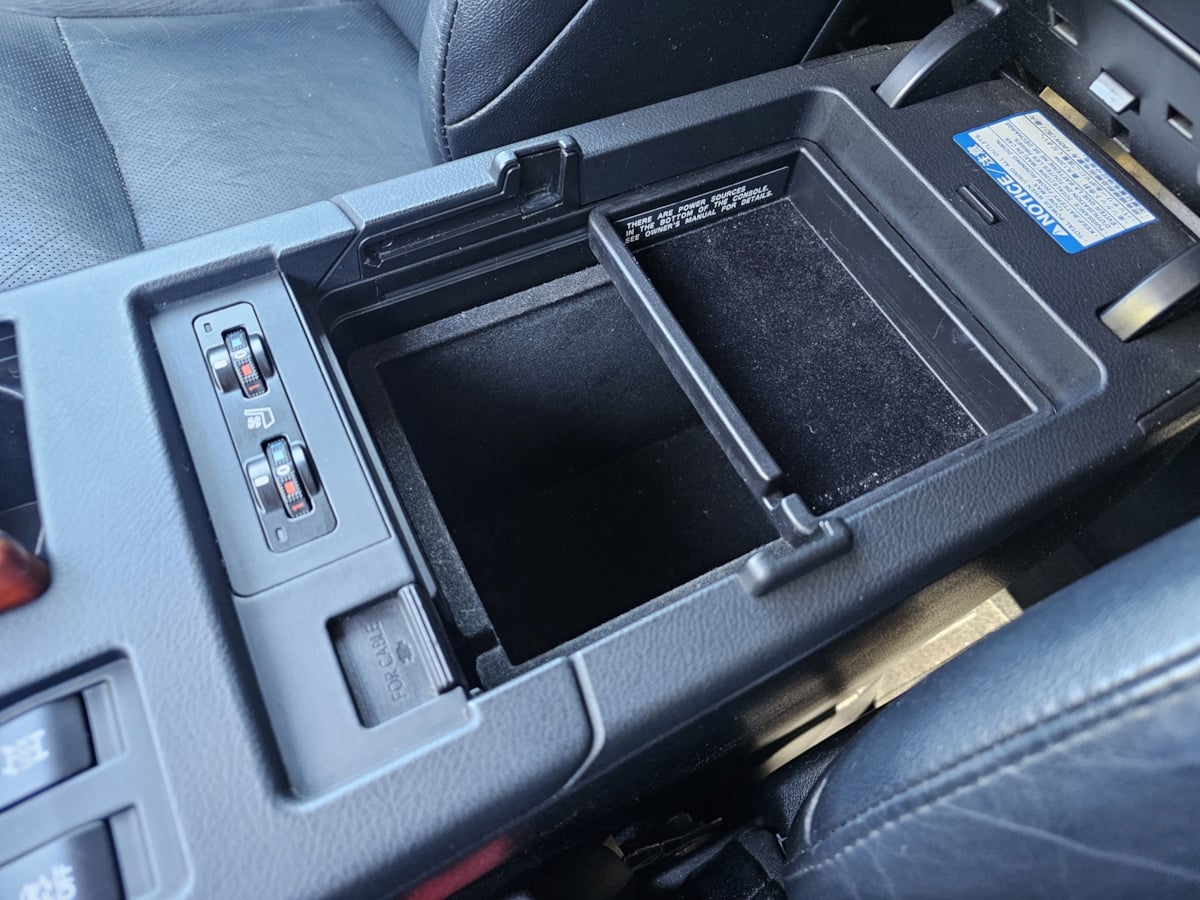Lexus RX photo 24