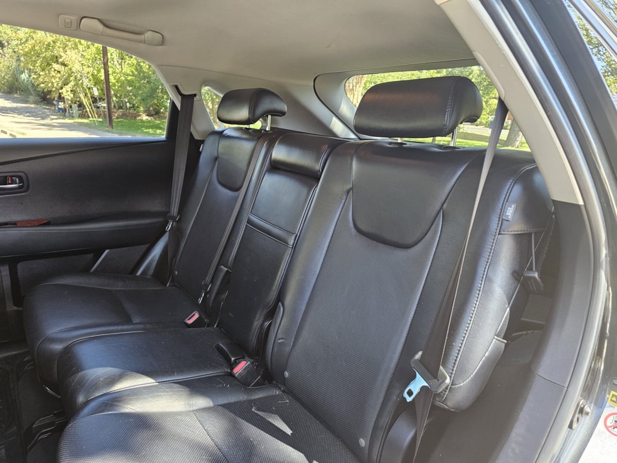 Lexus RX photo 30
