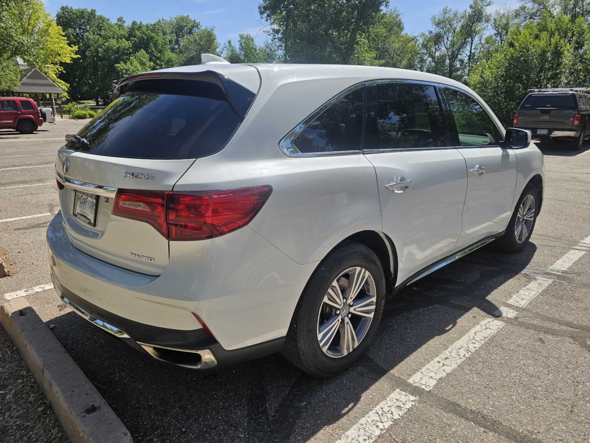 Acura MDX photo 5