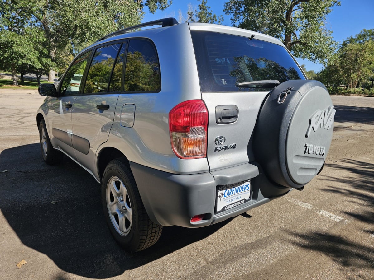 Toyota RAV4 photo 3