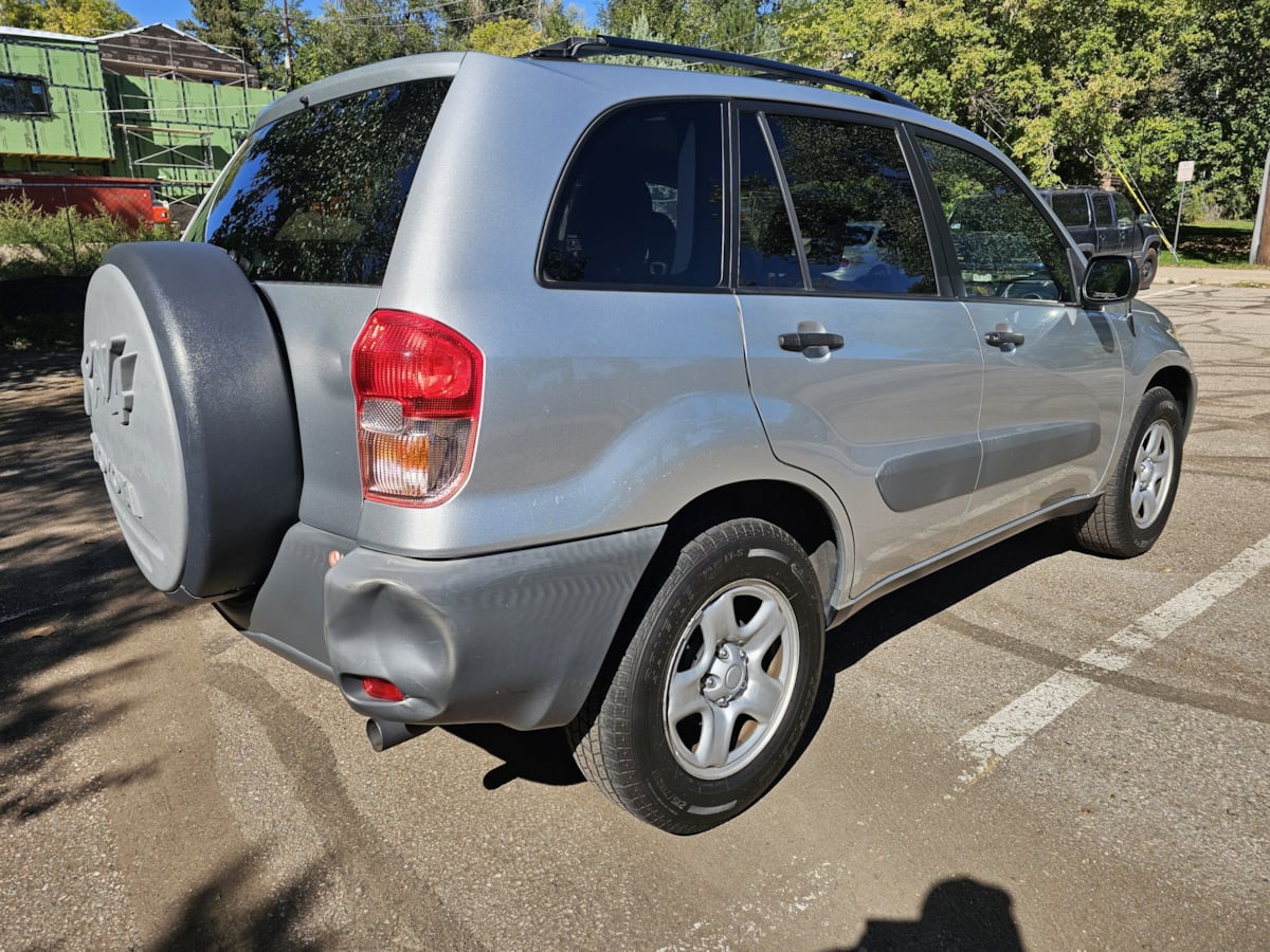 Toyota RAV4 photo 5