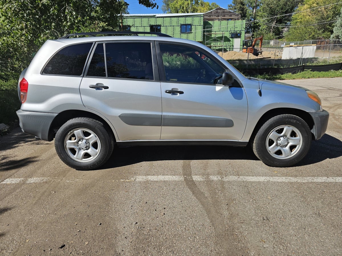 Toyota RAV4 photo 6