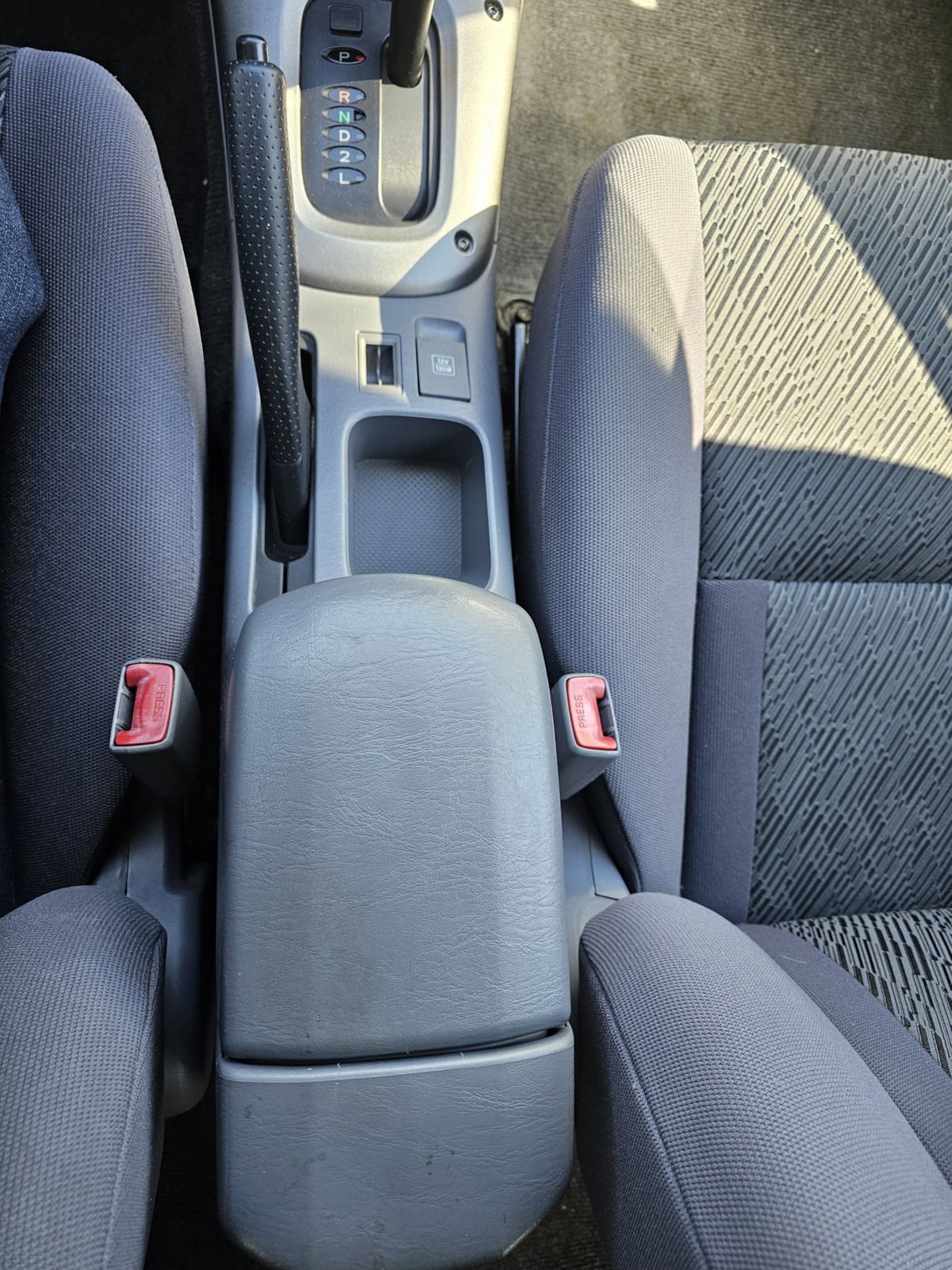 Toyota RAV4 photo 23
