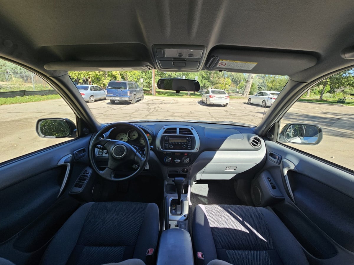 Toyota RAV4 photo 45