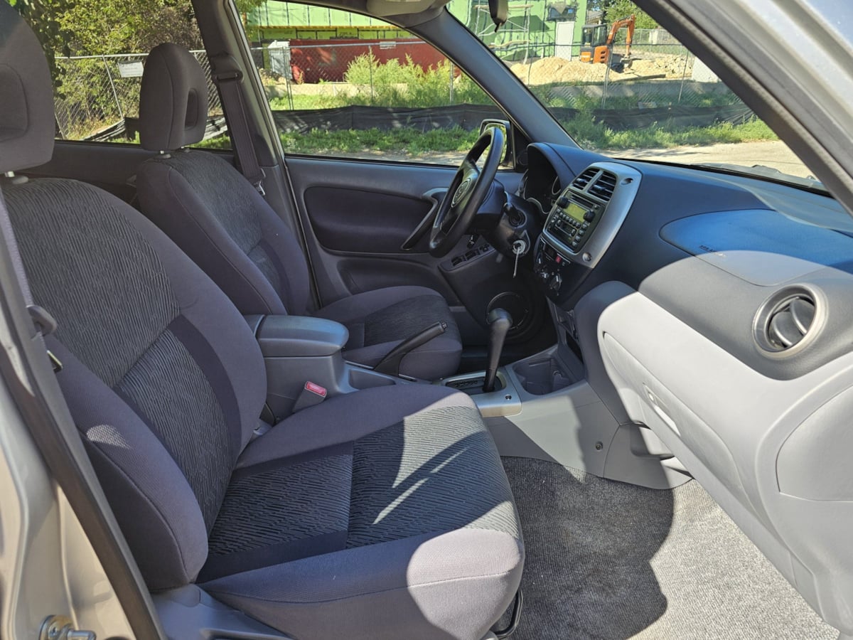 Toyota RAV4 photo 46