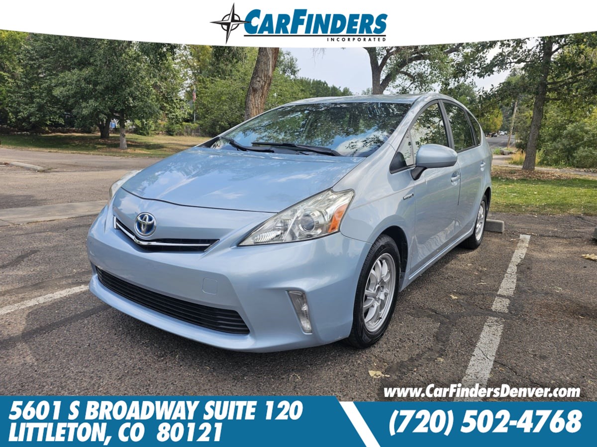 Toyota Prius V