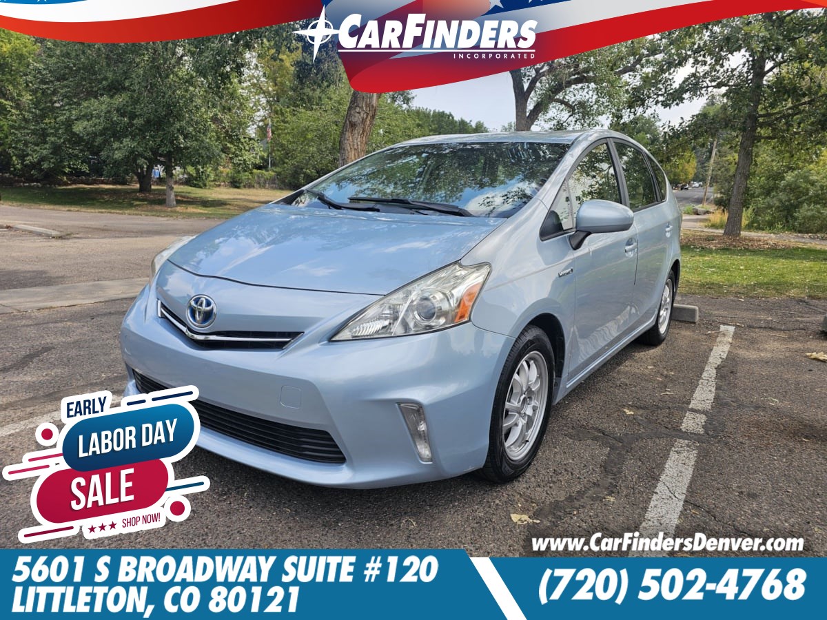 2012 Toyota Prius v Two