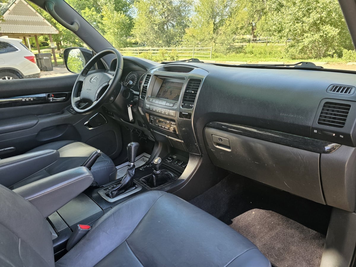 Lexus GX photo 43