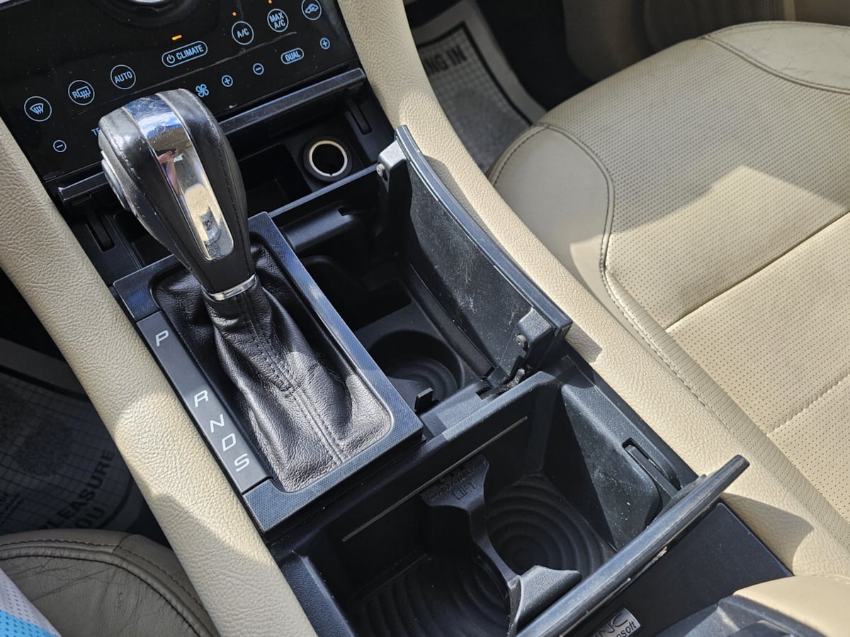 Ford Taurus photo 20