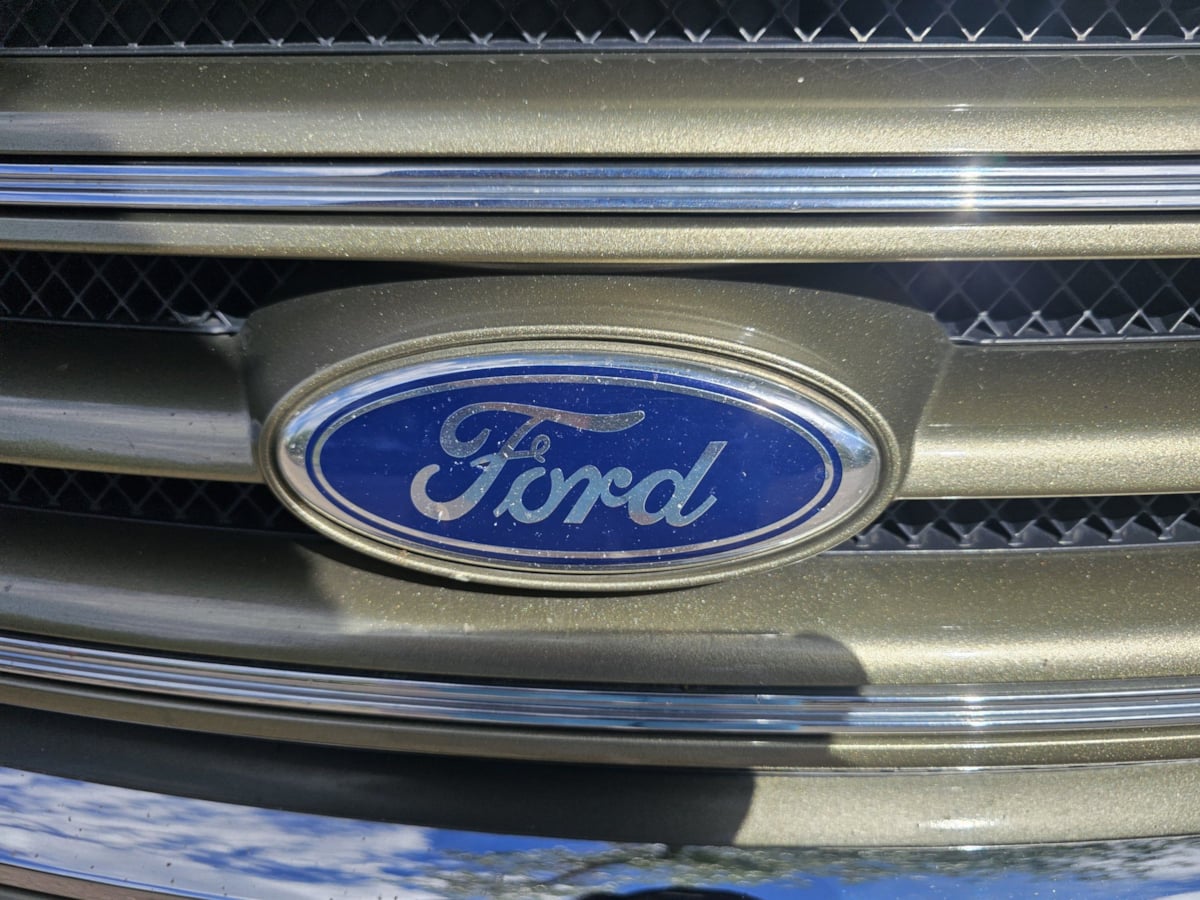 Ford Taurus photo 47