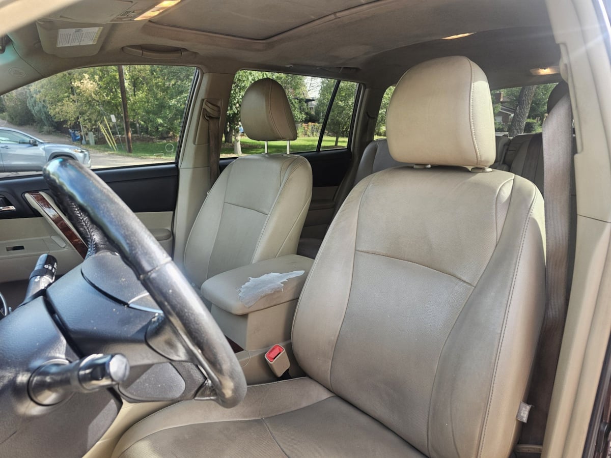 Toyota Highlander photo 11