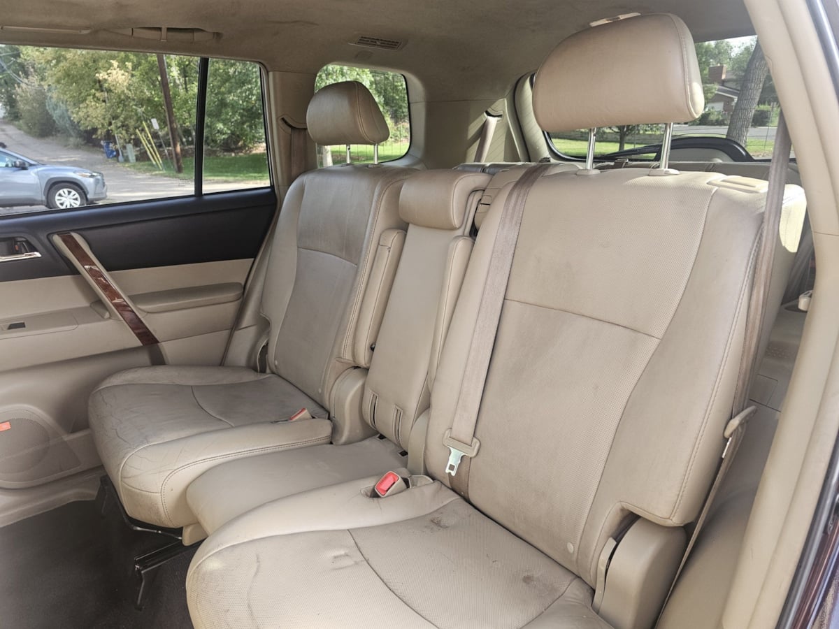 Toyota Highlander photo 29