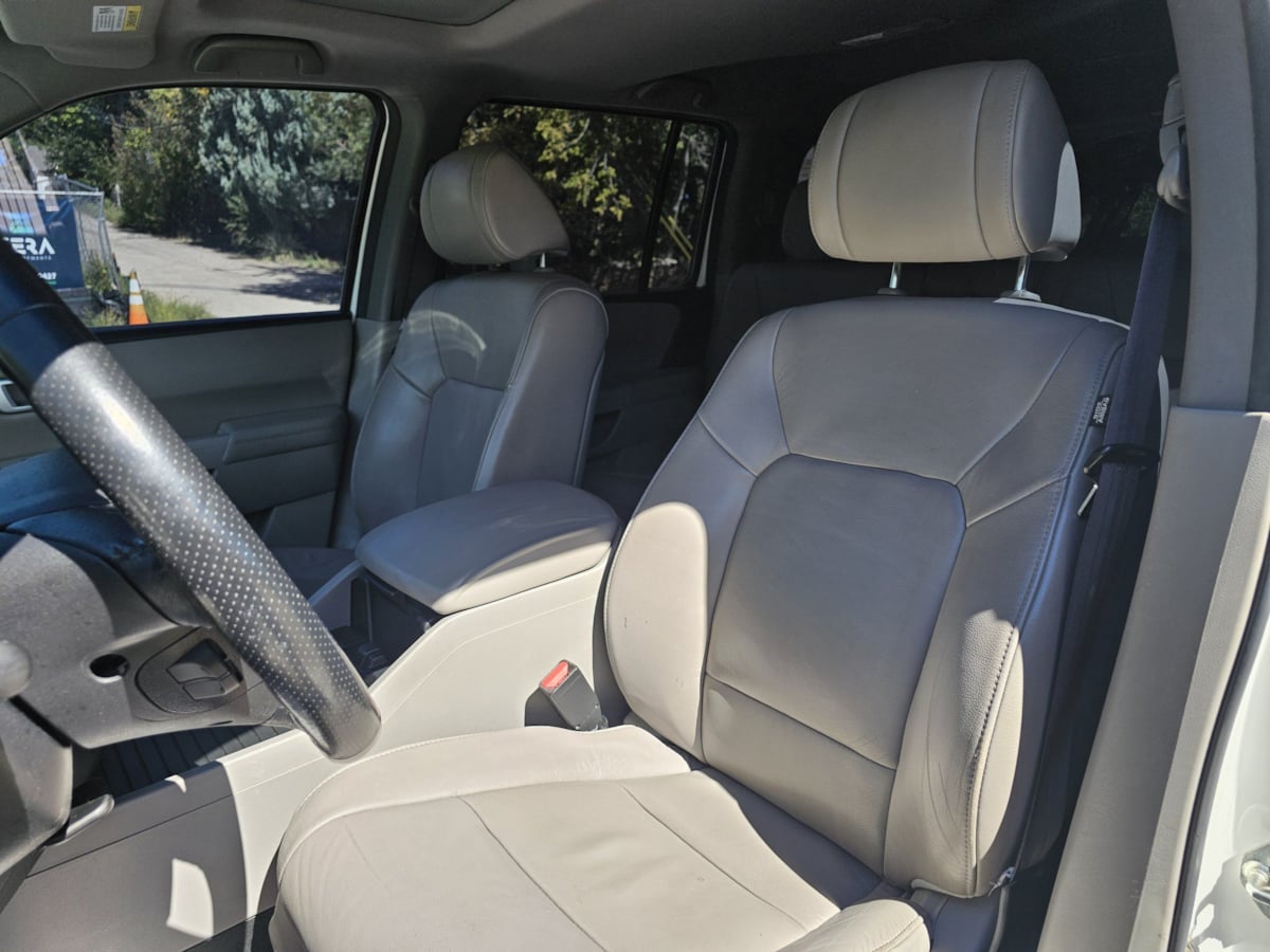 Honda Pilot photo 11