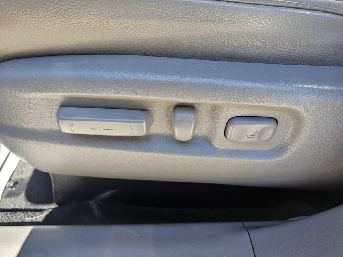 Honda Pilot photo 12