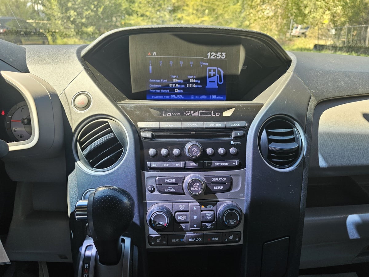 Honda Pilot photo 17