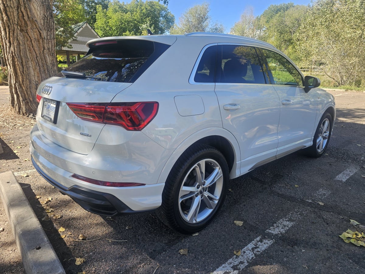 Audi Q3 photo 5