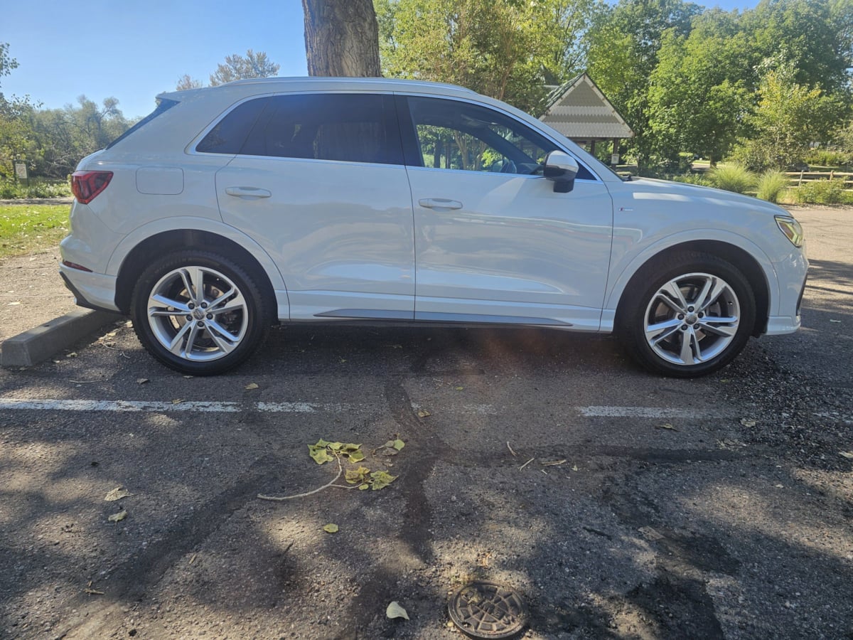 Audi Q3 photo 6