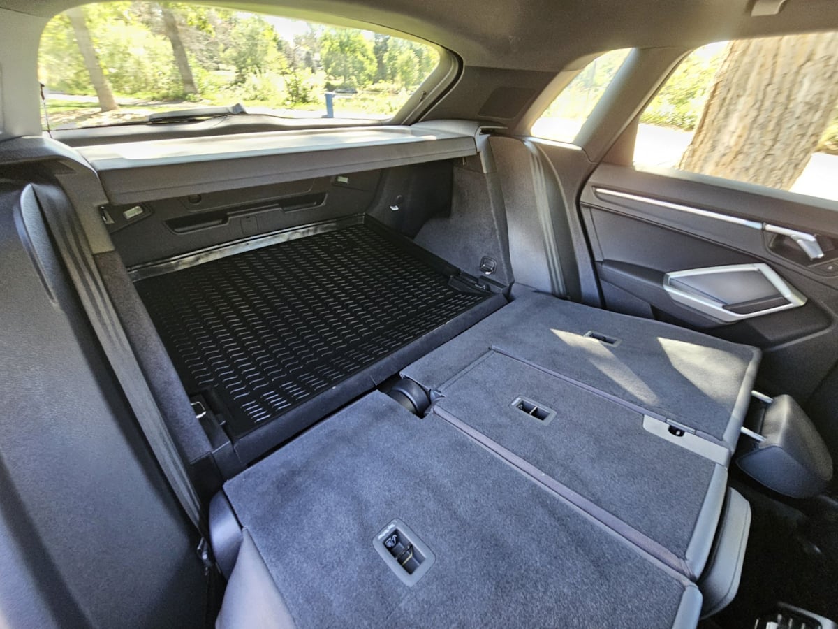Audi Q3 photo 39