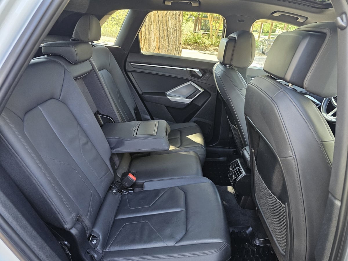 Audi Q3 photo 41