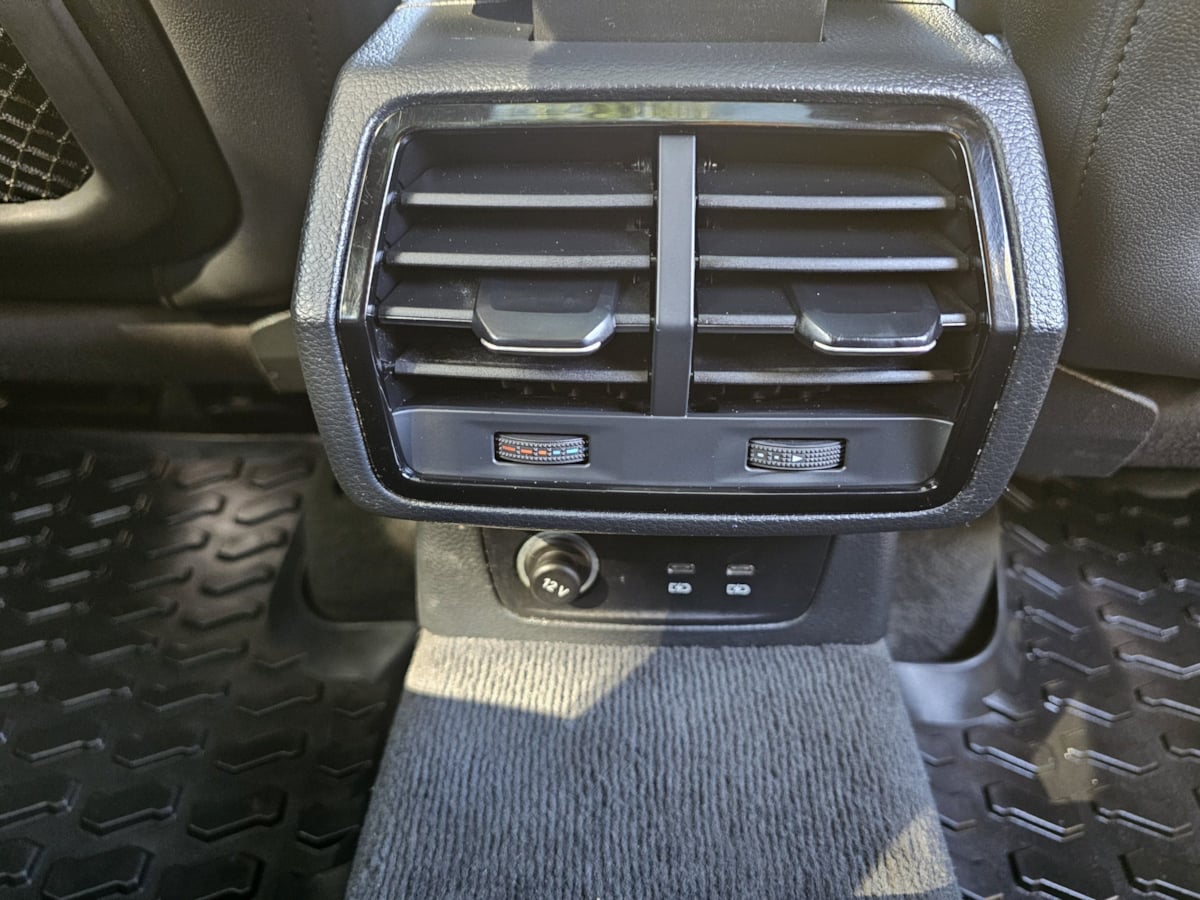 Audi Q3 photo 44
