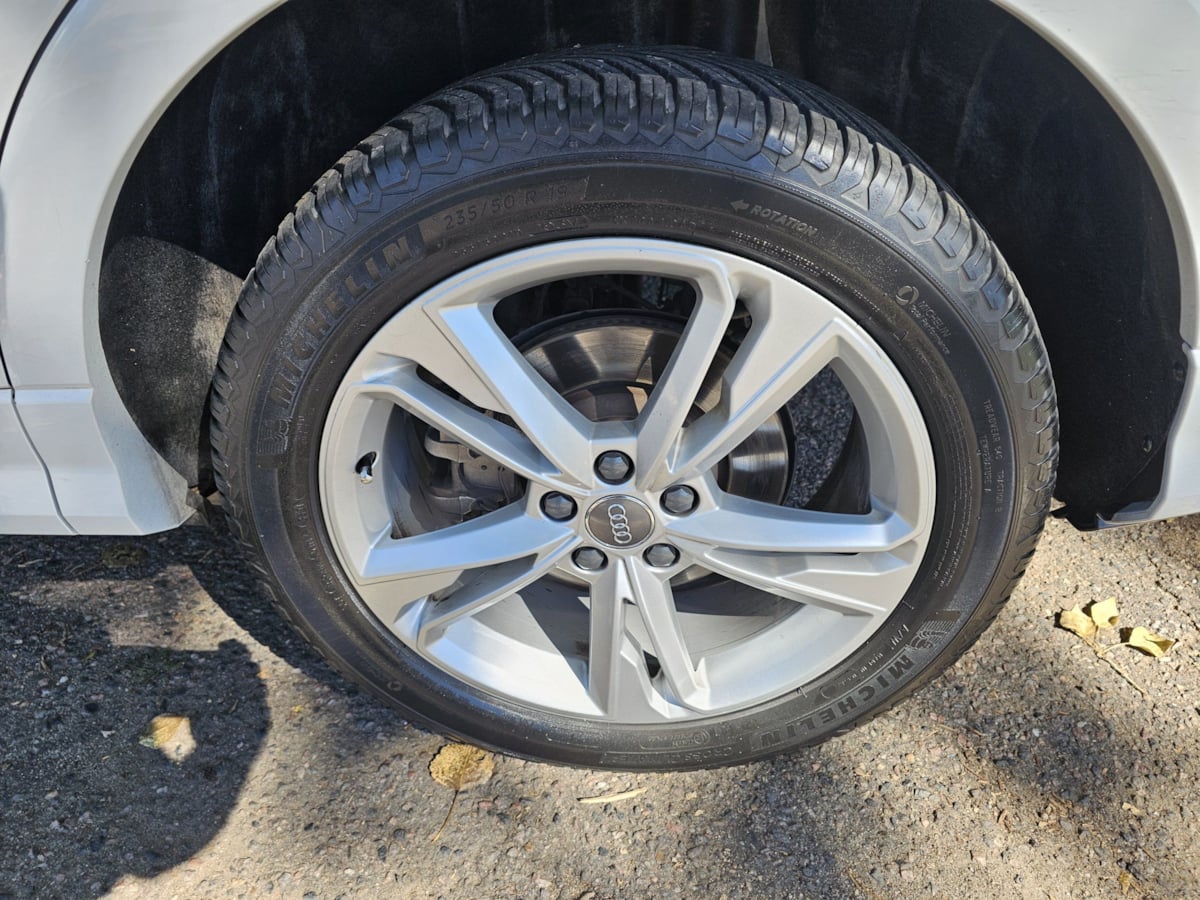 Audi Q3 photo 50