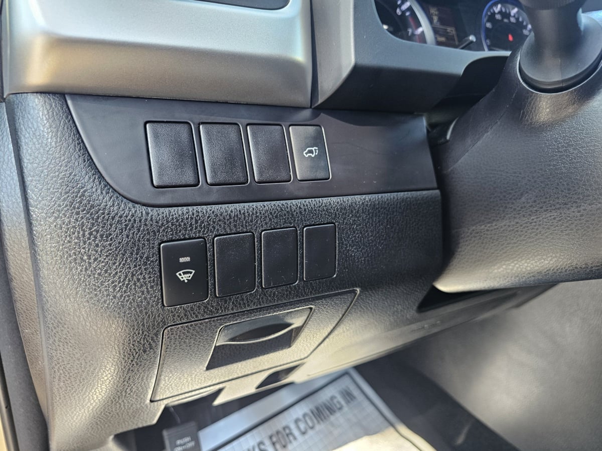 Toyota Highlander photo 14
