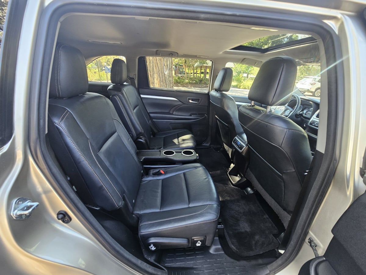 Toyota Highlander photo 45