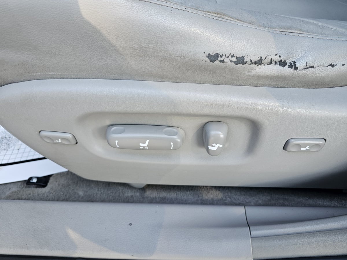 Toyota Highlander photo 12