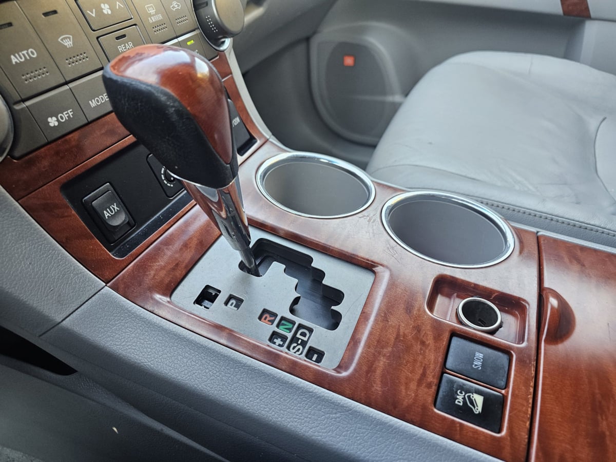 Toyota Highlander photo 21