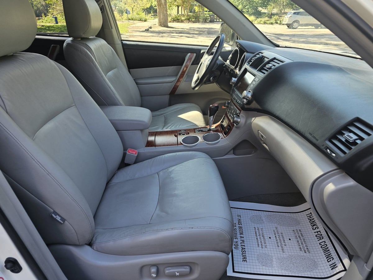 Toyota Highlander photo 52