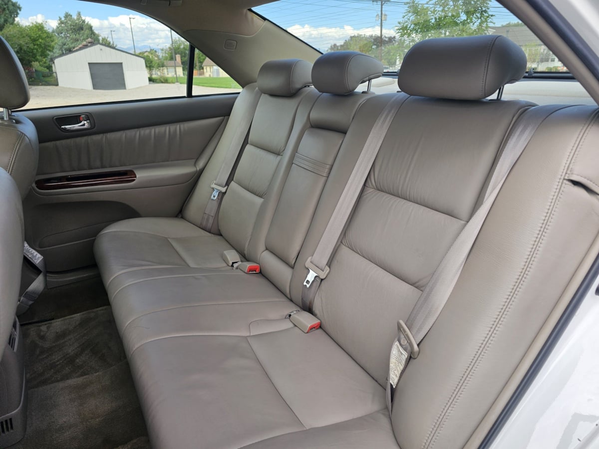Toyota Camry photo 30