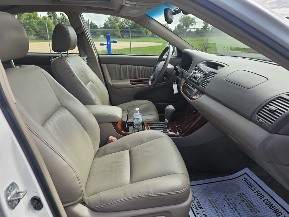 Toyota Camry photo 46