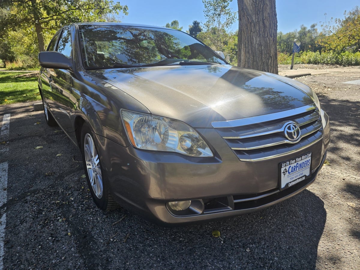 Toyota Avalon photo 7