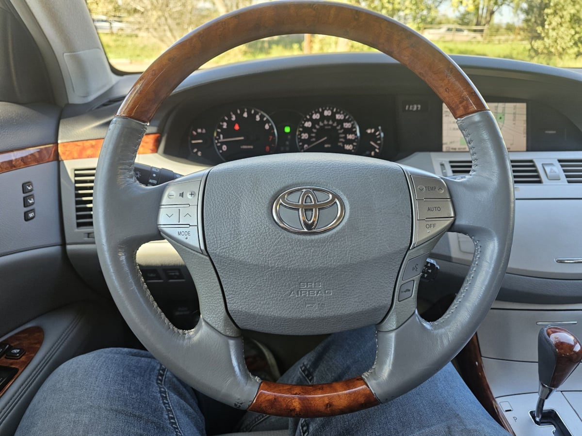 Toyota Avalon photo 17