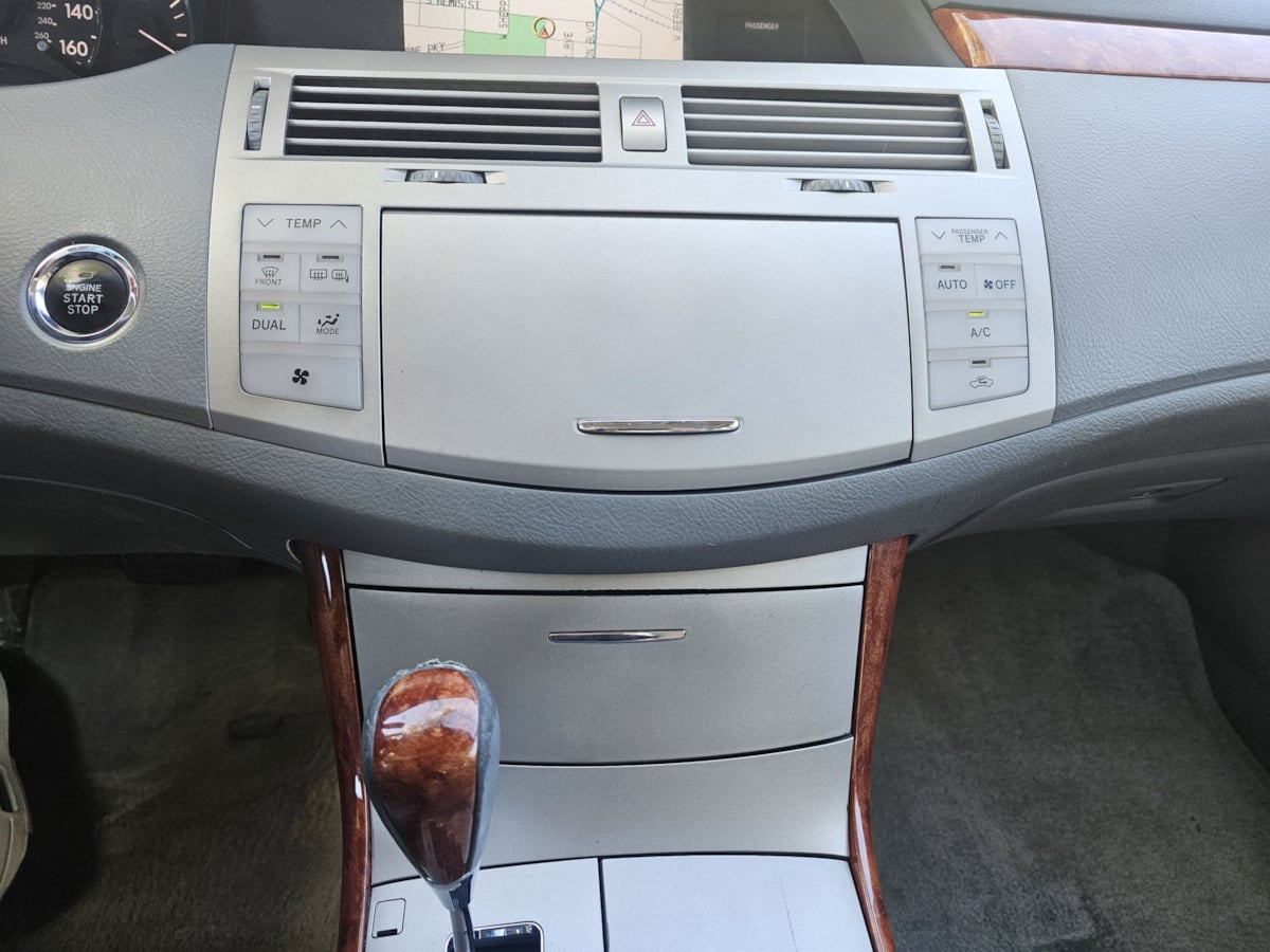 Toyota Avalon photo 20