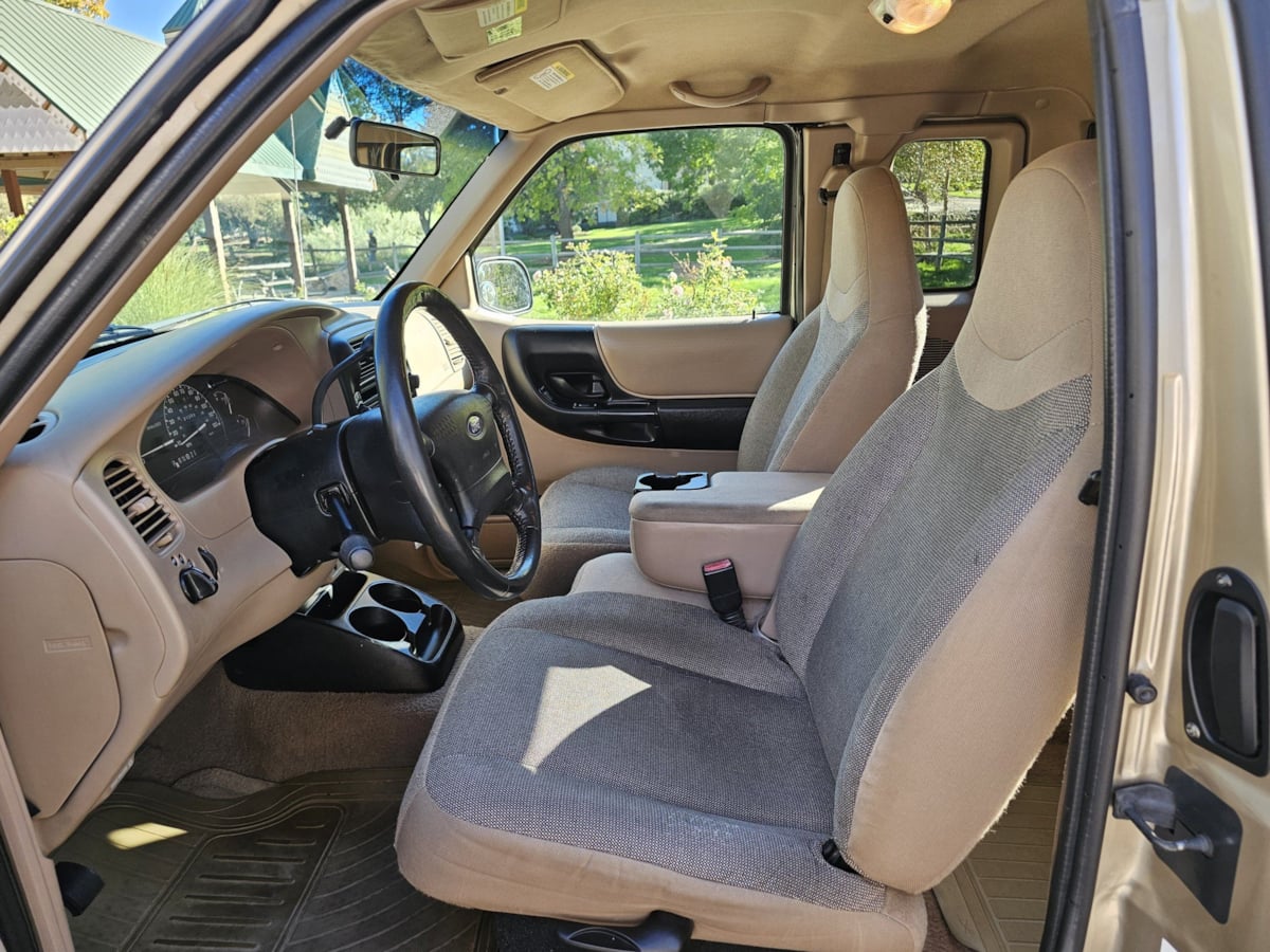 Ford Ranger photo 9
