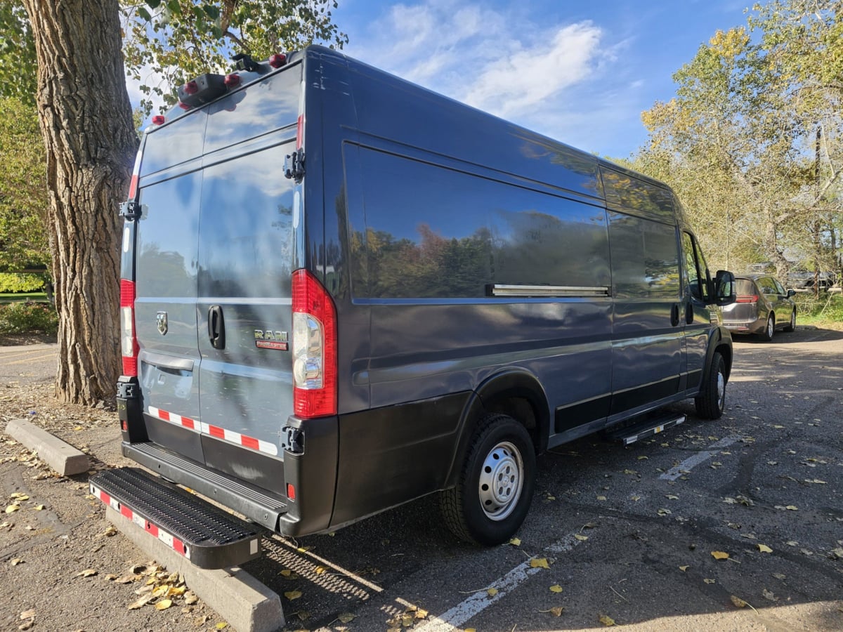 Ram Cargo Van photo 5