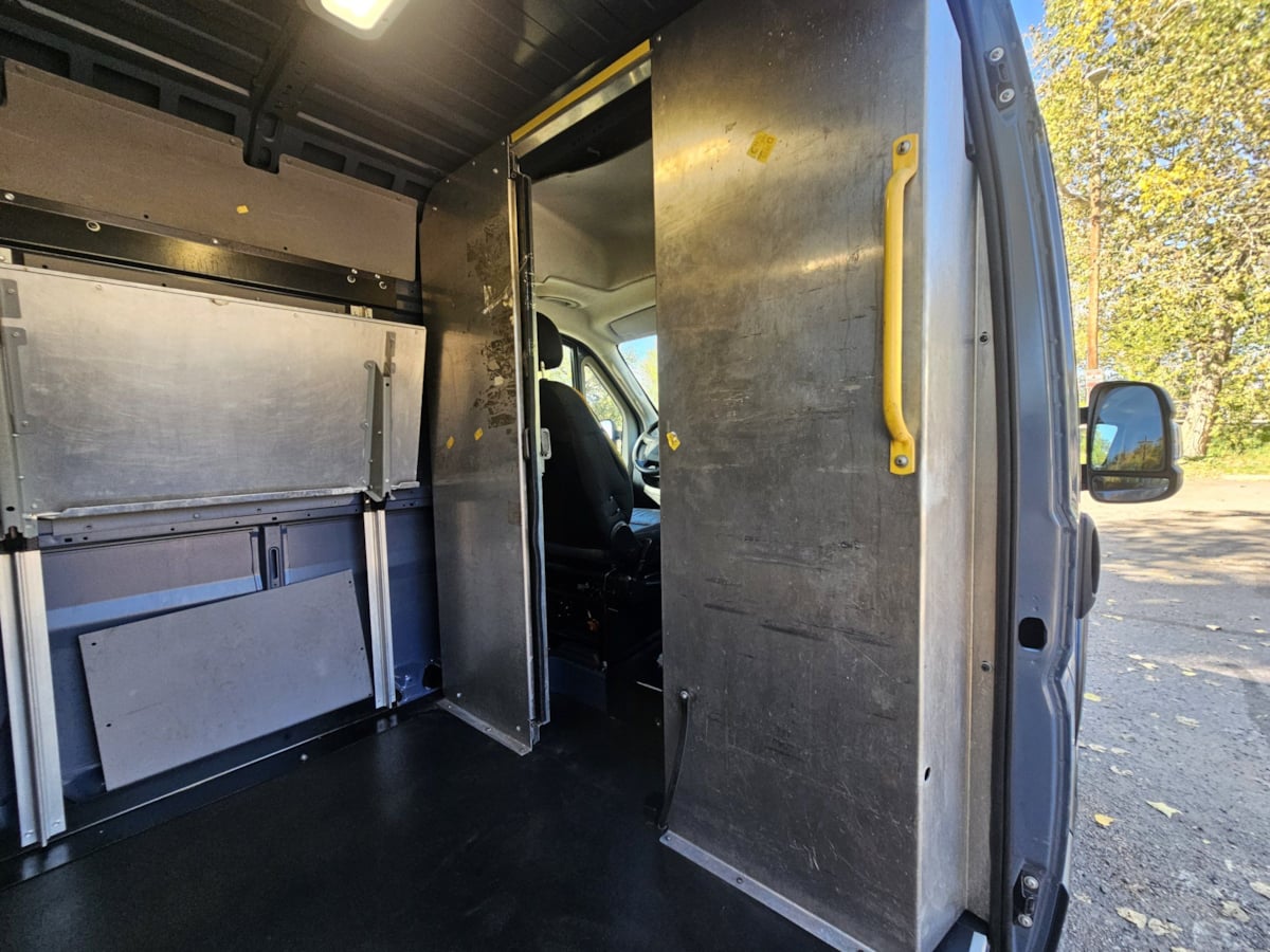 Ram Cargo Van photo 26