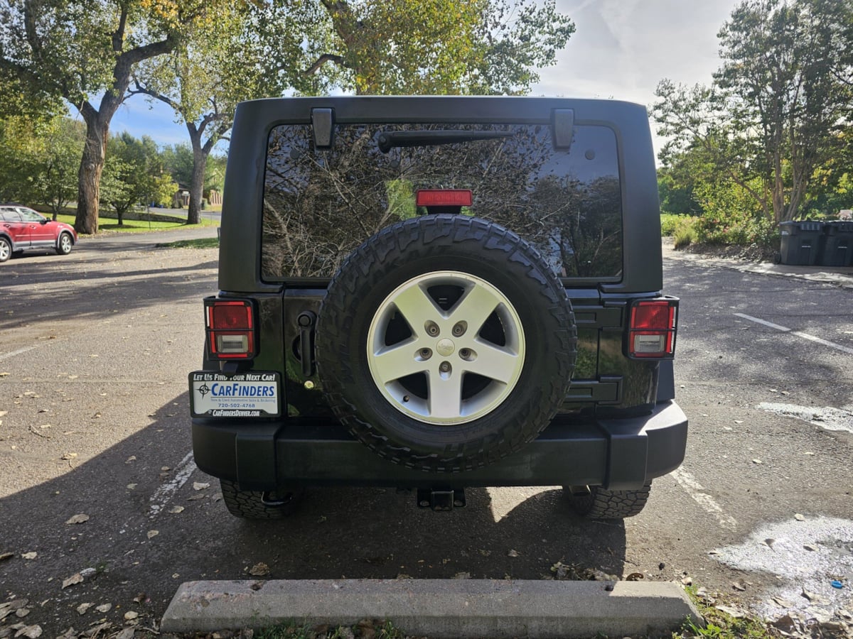 Jeep Wrangler photo 4