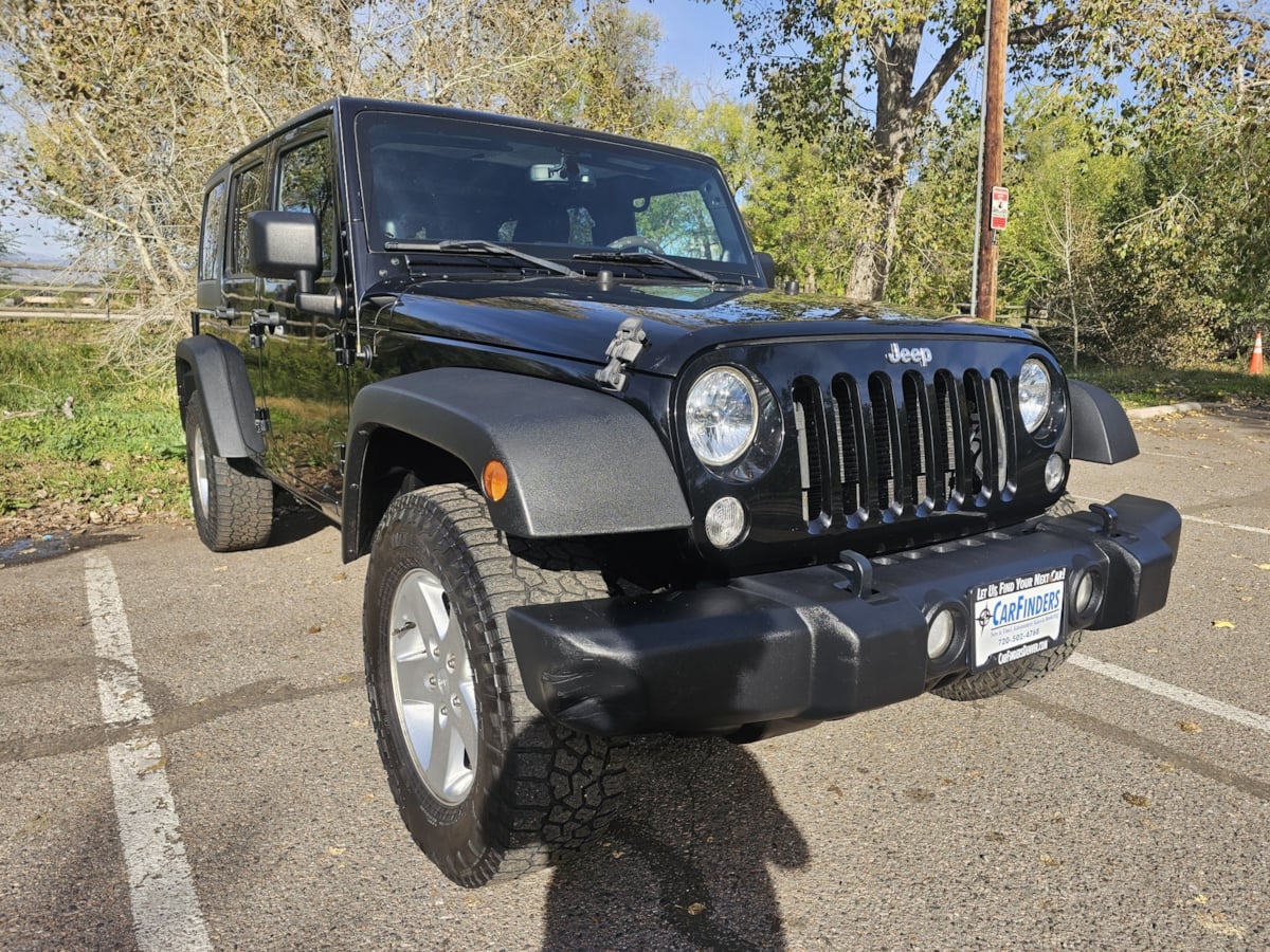 Jeep Wrangler photo 7